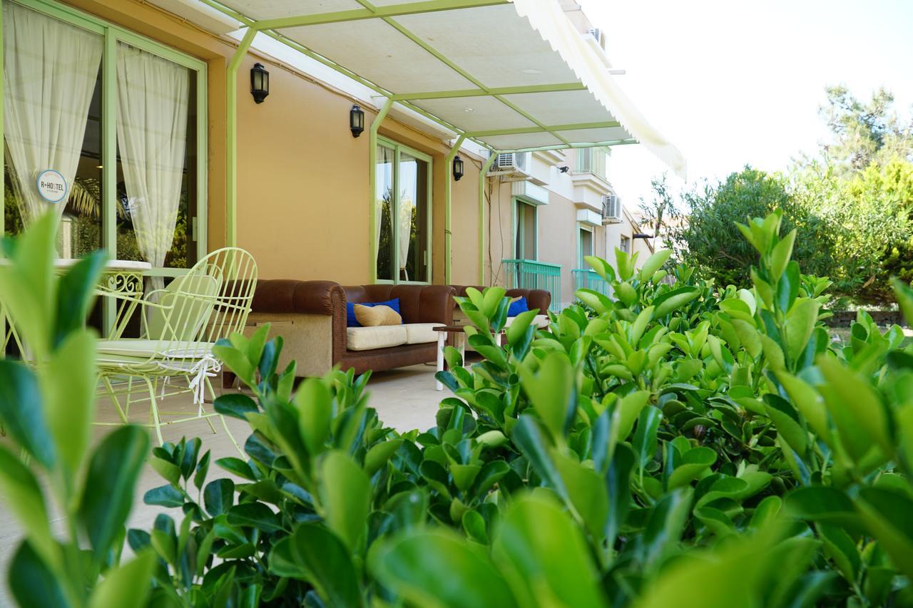 R+ Hotel By Rooms Çeşme Exterior foto